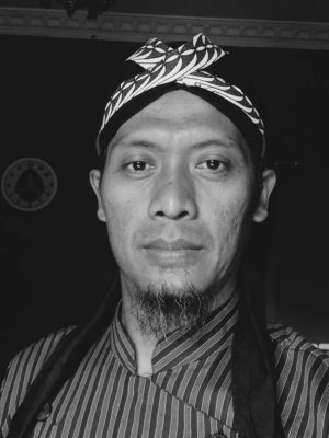 NOVI RAHARJO