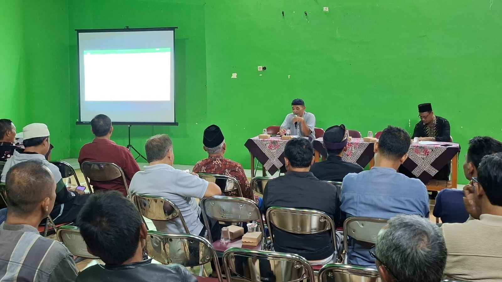 Rapat Koordinasi Zakat BUMDes: Pemerintah Desa Wunut Pastikan Bantuan Tepat Sasaran