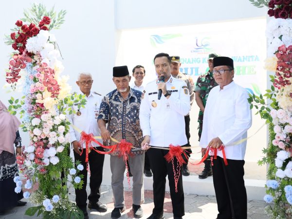 DESA WUNUT LAUNCHING KOLAM RENANG BARU UMBUL GEDHE POOL & RESTO