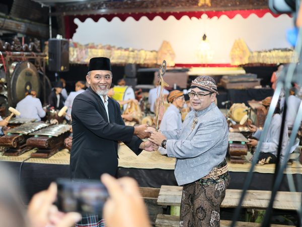 PAGELARAN WAYANG KULIT DESA WUNUT BANJIR DOORPRIZE